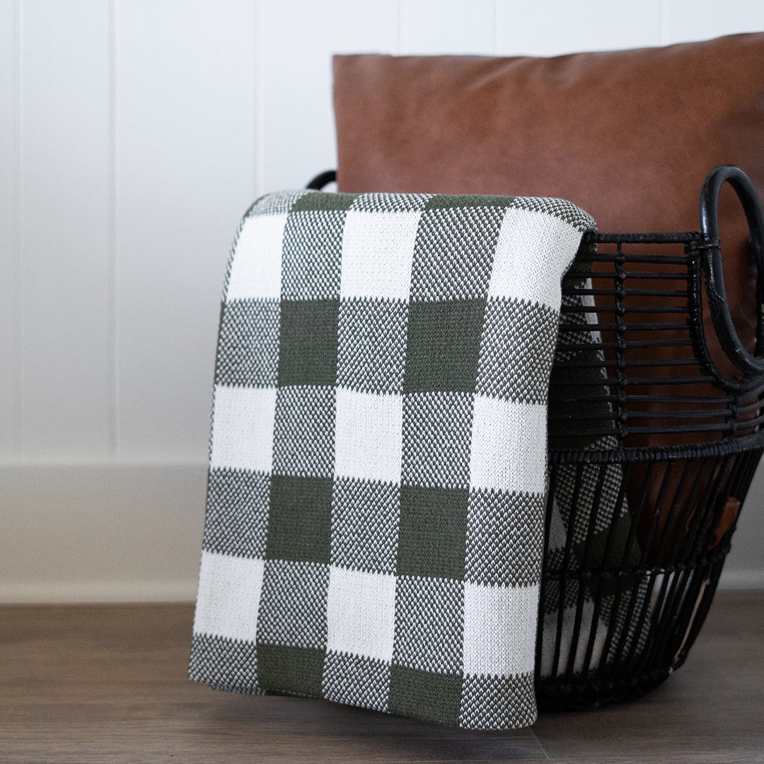 #color_Green + Ivory