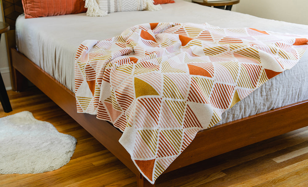 5 Ideas for Incorporating Throw Blankets into Your Spring Home Decor