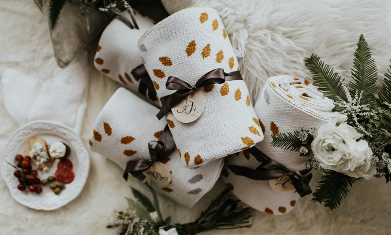 GIFTS FOR EVERY OCCASION: SEEK & SWOON 2024 GIFT GUIDE
