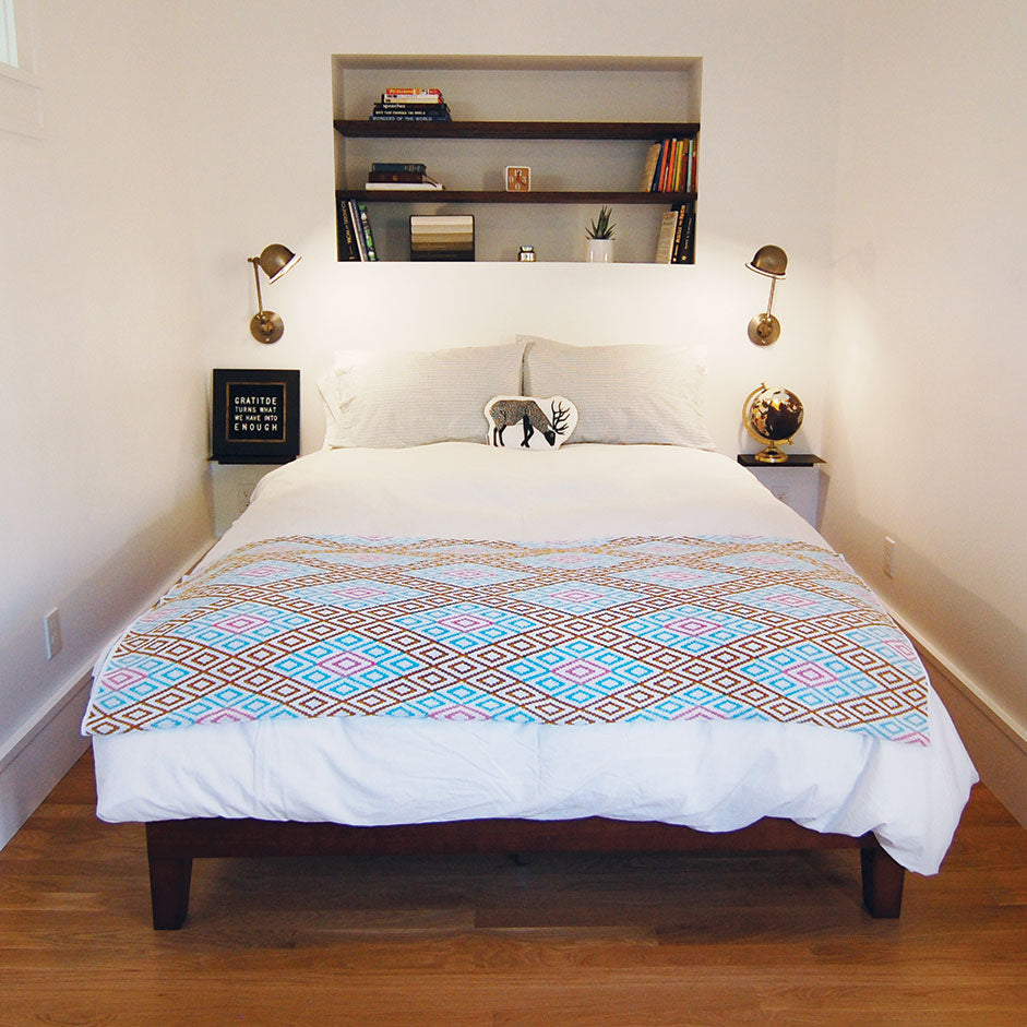 Bella Vista Throw