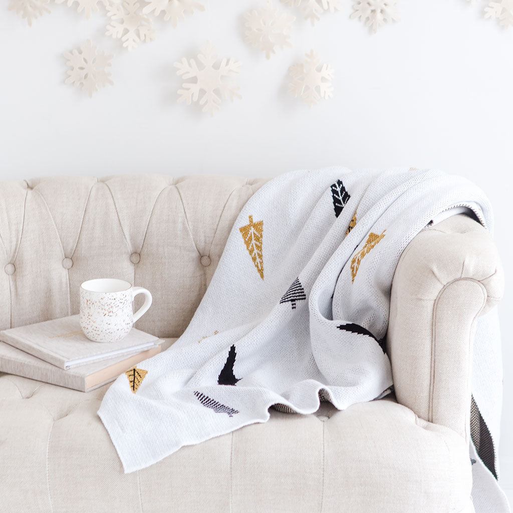 Seek & Swoon Winter Wonderland Throw