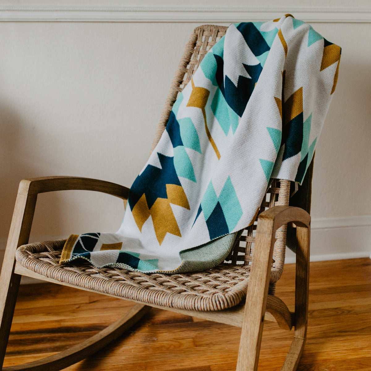 Large Oversized Throw Blankets | Seek & Swoon | Queen/King Throw Blanket